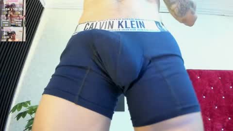 cristopher23  online show from February 19, 7:48 pm