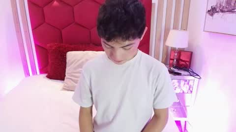 Cristopher  online show from March 24, 8:35 pm