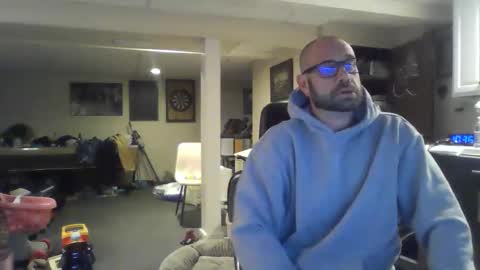 billybasement online show from April 25, 2:36 am