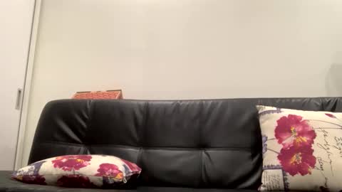 Anna online show from April 8, 4:24 am