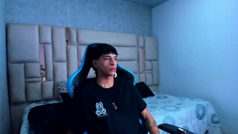 Croy online show from April 13, 11:33 am