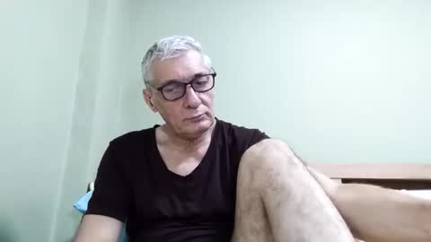 BIG UNCUT HARD COCK online show from January 17, 1:19 am