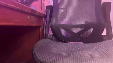 edger online show from January 11, 10:07 pm