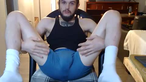 curiouss25 online show from October 17, 1:53 am