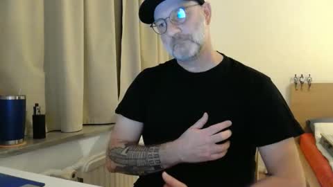 Curman85 online show from February 23, 11:17 pm