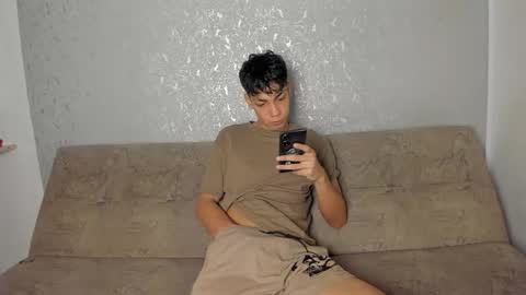 ARTURO-18  MATIAS-18  NIKOLAY-19  HADES-18  GABO-19 online show from March 2, 7:10 pm