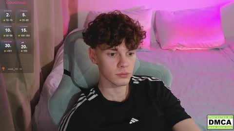 Thomas -  online show from March 9, 7:19 pm