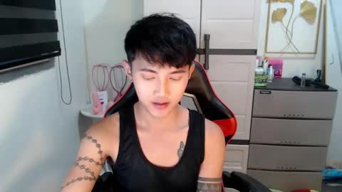 Steph online show from April 9, 9:26 am