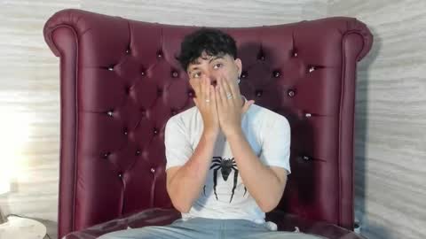 cutenaked_ online show from February 12, 11:49 am