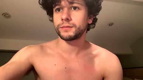 Snapshot of cutesubtwink101 chatting on February 1, 12:18 am cutesubtwink101 online show from February 1, 12:18 am