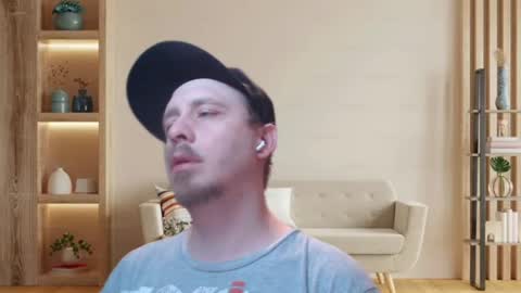 dabbydaddy25 online show from August 2, 12:21 am