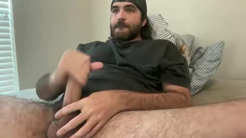 Snapshot of daddiesbig chatting on October 21, 10:45 pm daddiesbig online show from October 21, 10:45 pm