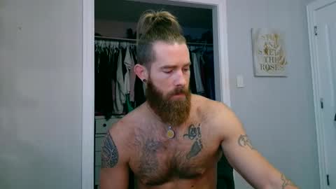 daddyunlocked1 online show from April 6, 2:40 pm