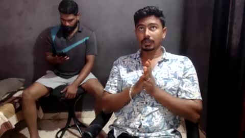 Snapshot of dailysoap chatting on January 21, 5:39 am indian guys online show from January 21, 5:39 am