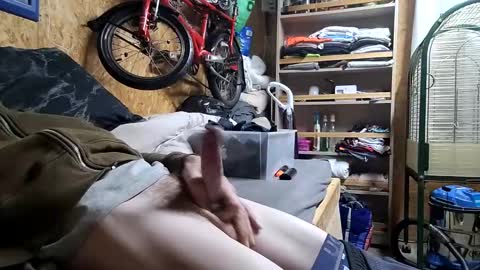 Snapshot of daiwants2fku chatting on December 11, 11:00 pm dave online show from December 11, 11:00 pm