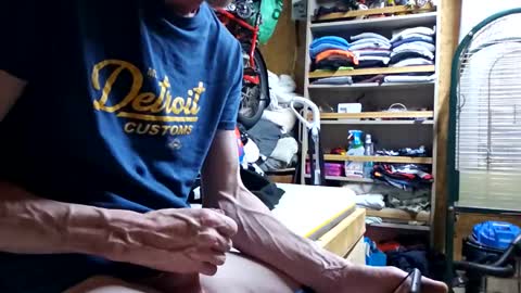 Snapshot of daiwants2fku chatting on December 16, 11:28 pm dave online show from December 16, 11:28 pm