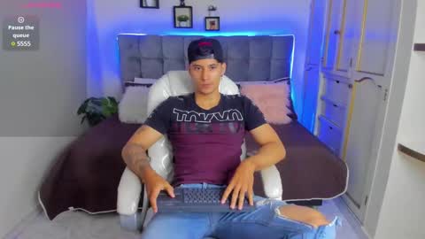 DAMIAN online show from February 10, 12:29 pm