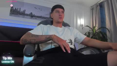 DAMIAN online show from March 12, 11:07 am