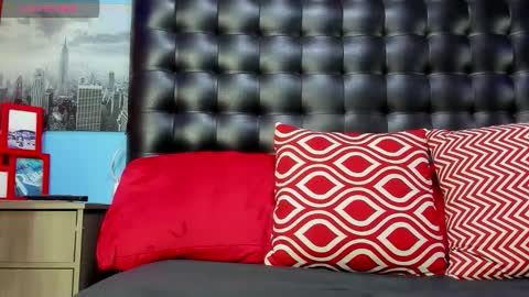 ---Damian--- online show from March 8, 1:59 pm