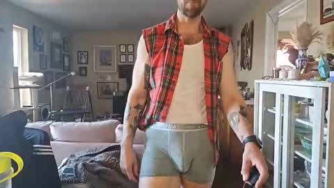 damien_mace online show from May 2, 1:03 pm