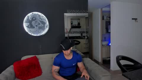 INSTAGRAM  DAMMIANMILLEROFICIAL online show from January 31, 8:07 pm