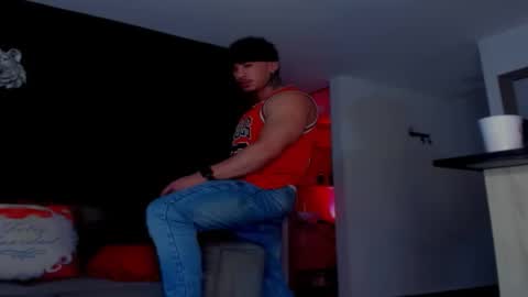 INSTAGRAM  DAMMIANMILLEROFICIAL online show from December 4, 12:17 am