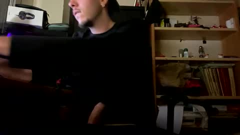 Snapshot of damncore chatting on November 2, 4:17 am damncore online show from November 2, 4:17 am