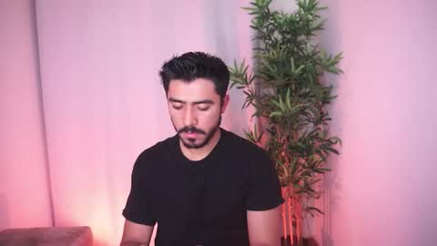 damon_frost online show from November 18, 12:03 am