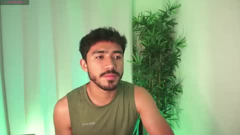 damon_frost online show from April 16, 9:39 pm