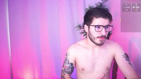 damon_frost online show from December 21, 4:37 pm