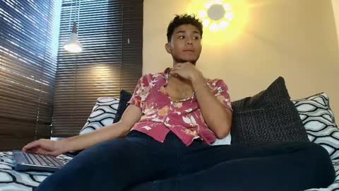 Damon  Salvatore online show from April 9, 8:26 pm