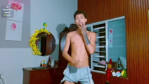 daniel_deluxx online show from May 3, 2:25 am