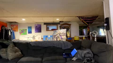 Daniel online show from November 23, 1:33 pm