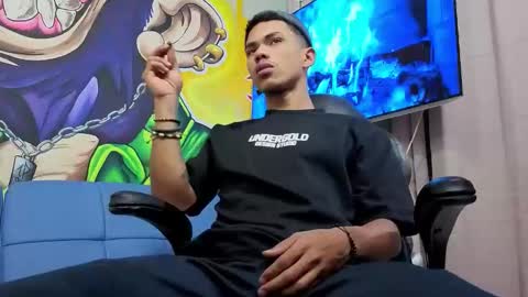 JUAN online show from March 19, 5:54 am