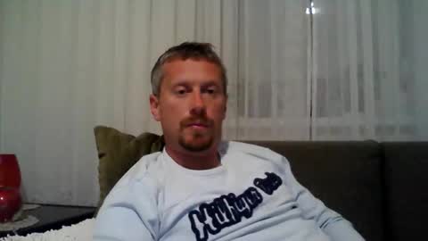 daniel online show from April 26, 11:45 pm