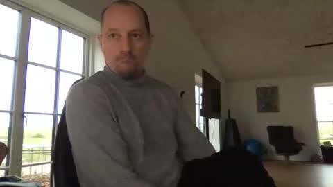 danishjss online show from November 27, 8:07 am