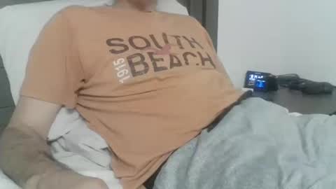 danl20012001 online show from October 14, 12:17 am