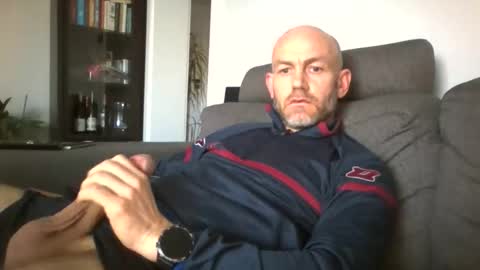 danny81boy online show from April 20, 4:20 pm