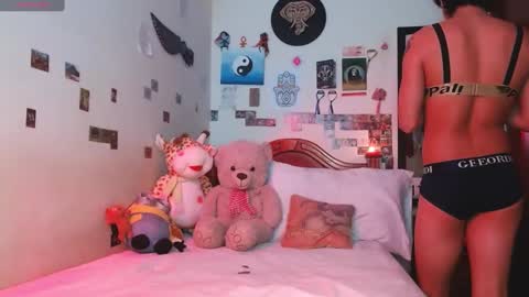 phantom555 online show from February 21, 10:26 pm