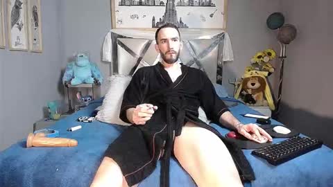 Danny and Alex online show from January 7, 4:28 am