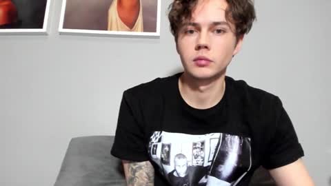 danny online show from December 9, 4:18 pm