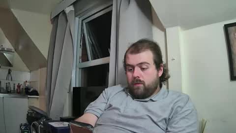 Snapshot of dannyb0y95 chatting on October 13, 7:31 pm Danny online show from October 13, 7:31 pm