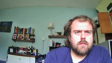 Snapshot of dannyb0y95 chatting on October 18, 12:21 pm Danny online show from October 18, 12:21 pm