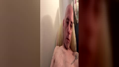 dannyboy8222 online show from May 22, 8:47 pm