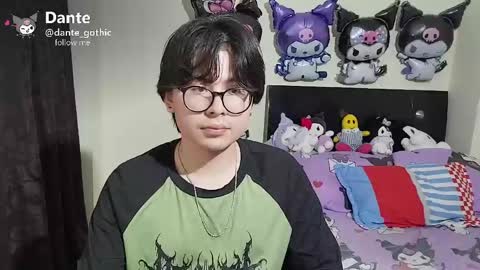 dante_gothic online show from May 28, 6:55 am