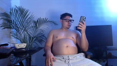  A L E J A N D R O  online show from June 24, 12:13 am