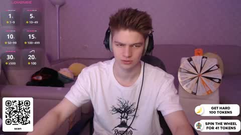 Daniel online show from December 12, 6:31 pm