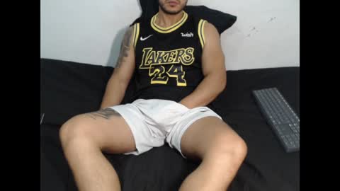 dantebrown1 online show from February 7, 3:13 am