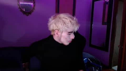 danteobscuro online show from December 21, 5:04 am