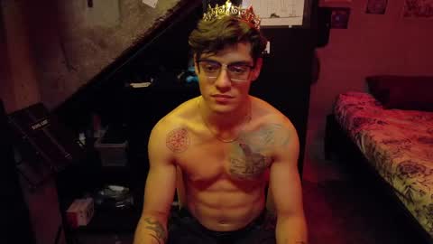 dany_kyng online show from April 19, 12:21 am